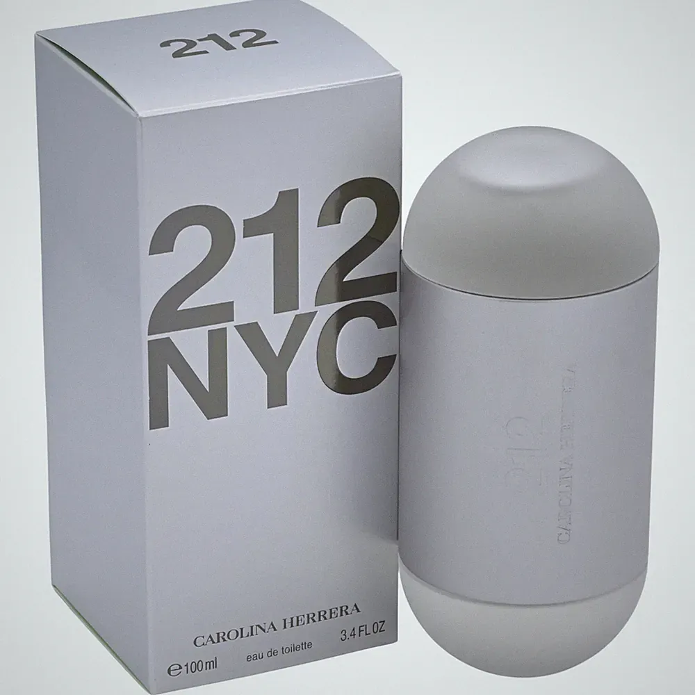 212 NYC by Carolina Herrera perfume women EDT 3.3 /3.4 oz New in box