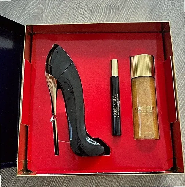 Carolina Herrera Ladies Good Girl Gift Box Set Fragrance Perfume Body Oil $192