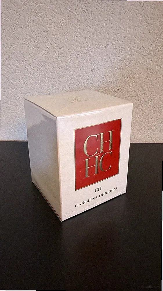 New Carolina Herrera CH Women’s Eau De Toilette Natural Spray EDT 3.4oz 100ML